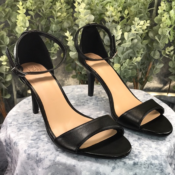 Time and Tru Black Opened Up One Band 3” Heels Women’s 7M 🖤✨Like NEW✨🖤 - Picture 11 of 11